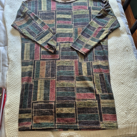 Multicolor Geometric Patterned Dress/Tunic - Picture 8 of 8